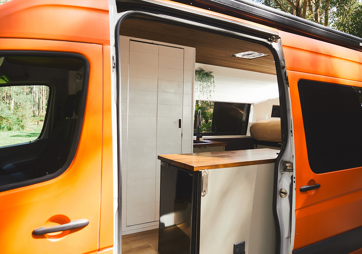 Image of a Campervan - Image 2