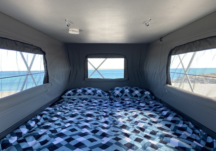 Image of a Campervan - Image 15