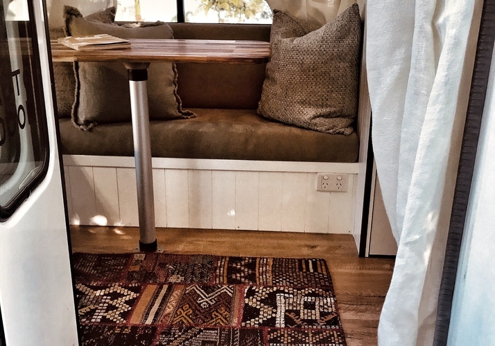 Image of a Motorhome - Image 9