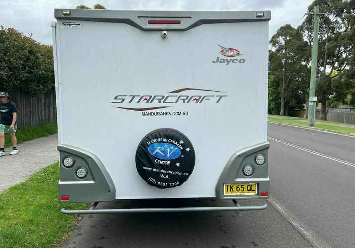 Image of a Caravan - Image 7