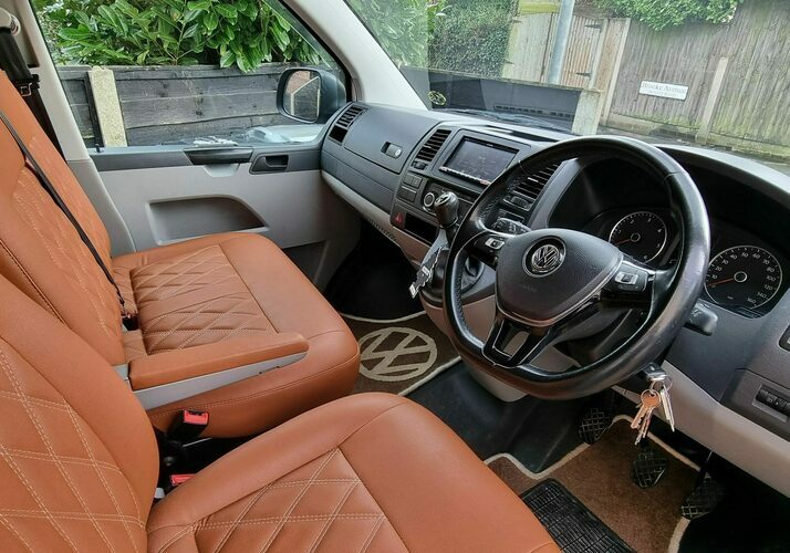 Image of a Campervan - Image 12