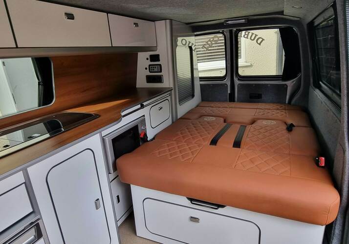 Image of a Campervan - Image 9