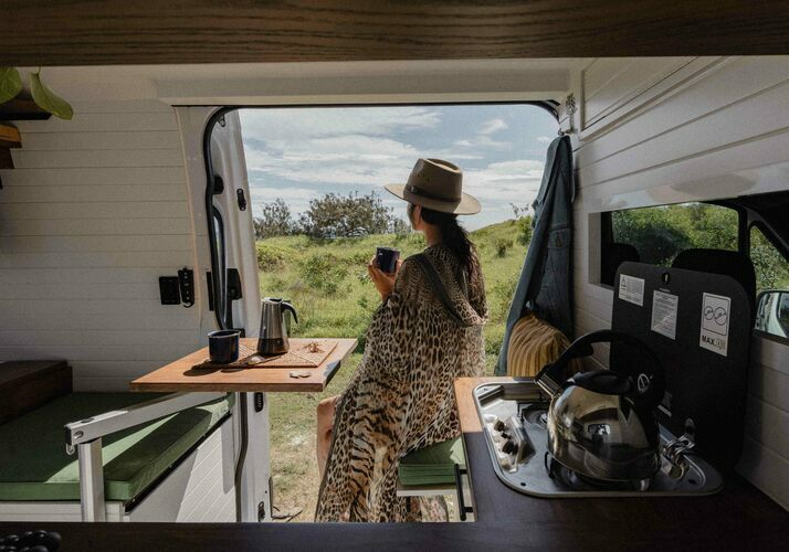 Image of a Campervan - Image 10