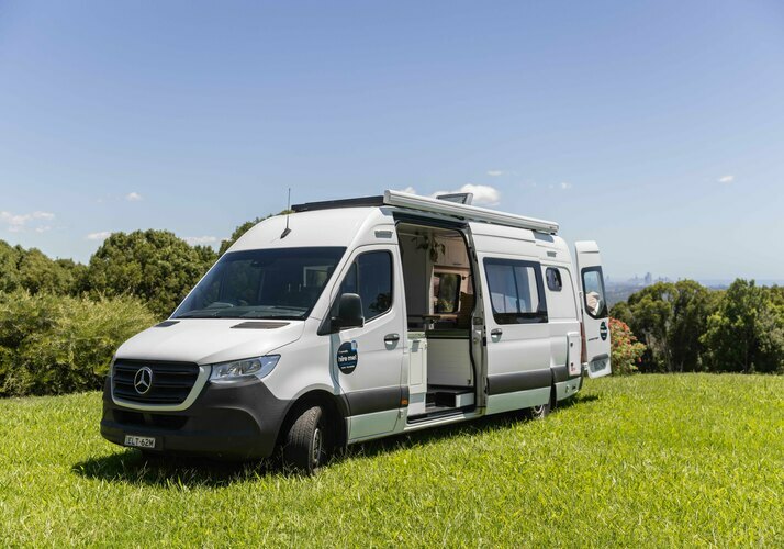 Image of a Campervan - Image 9