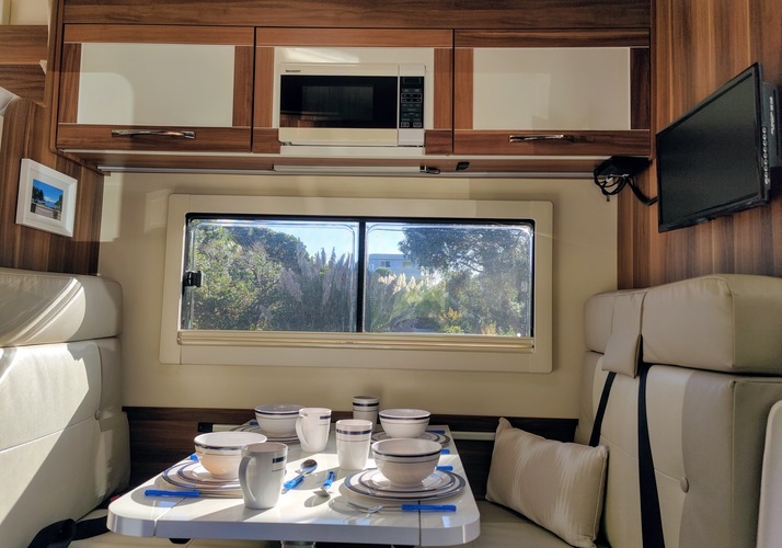 Image of a Motorhome - Image 10