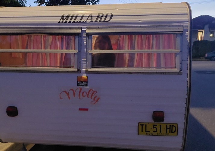 Image of a Caravan - Image 9
