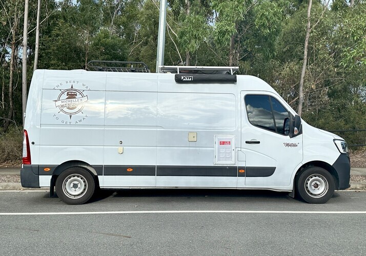 Image of a Campervan - Image 15
