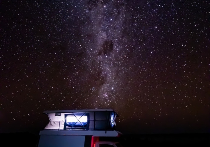 Image of a Campervan - Image 9