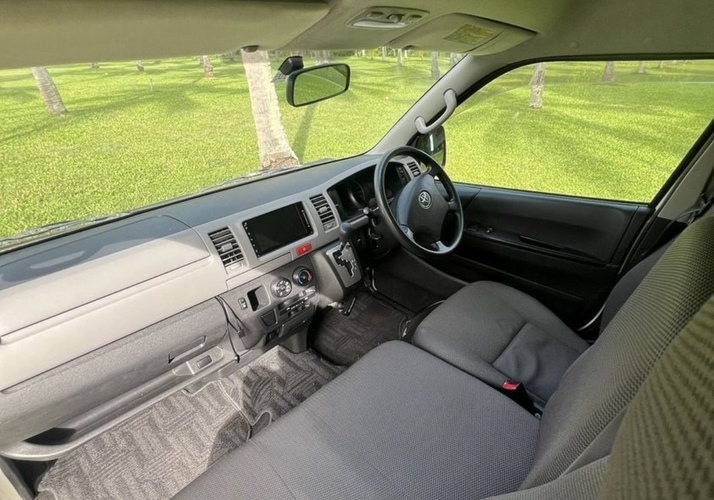 Image of a Campervan - Image 6
