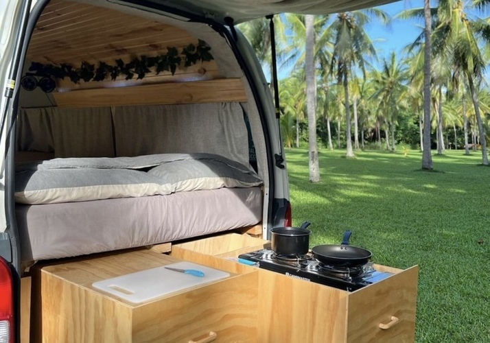 Image of a Campervan - Image 14