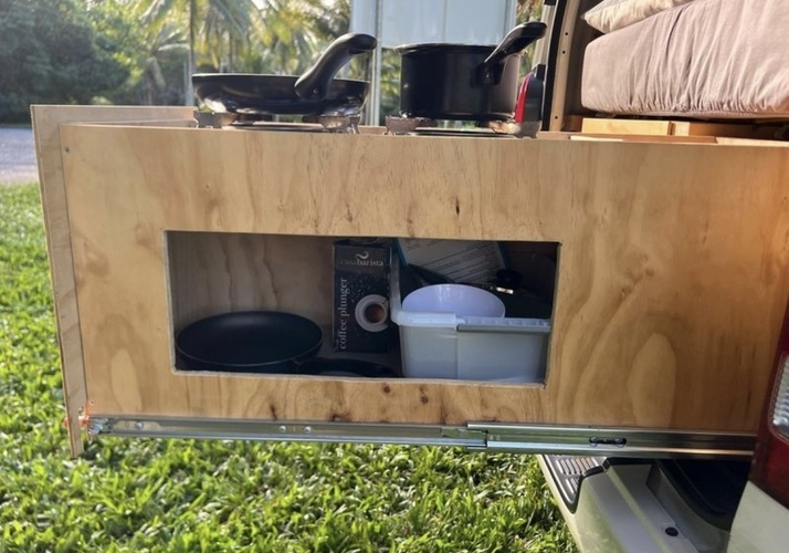 Image of a Campervan - Image 15