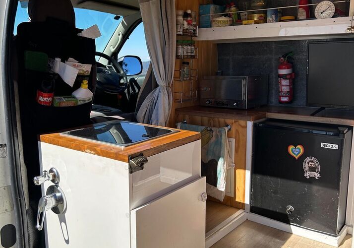 Image of a Campervan - Image 3