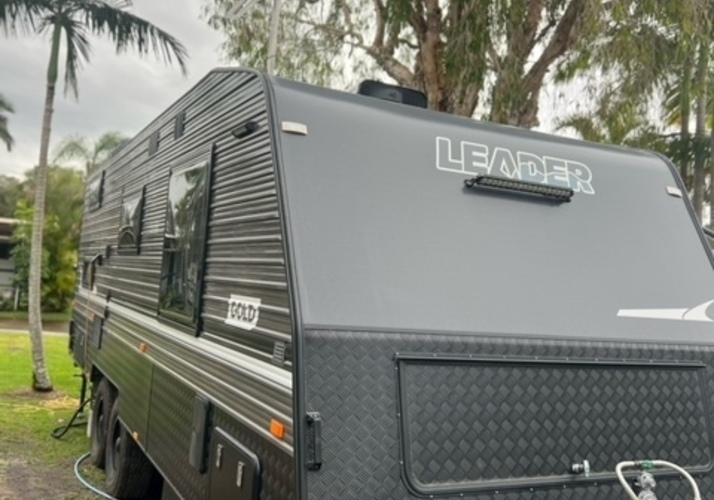 Image of a Caravan - Image 4