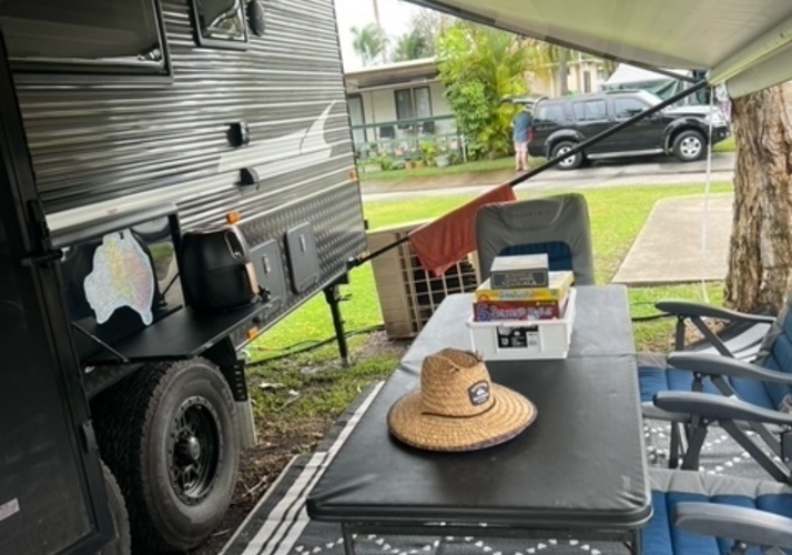 Image of a Caravan - Image 2