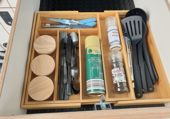 Image of a Campervan - Image 13