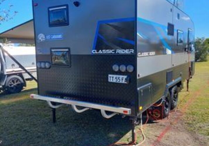 Image of a Caravan - Image 6