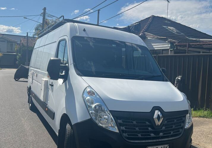Image of a Campervan - Image 8