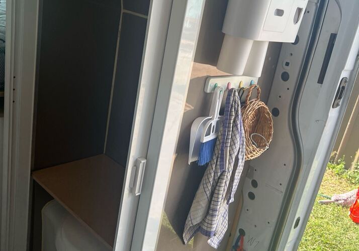 Image of a Campervan - Image 2
