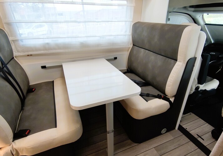 Imagen de un Motorhome - Imagen 16