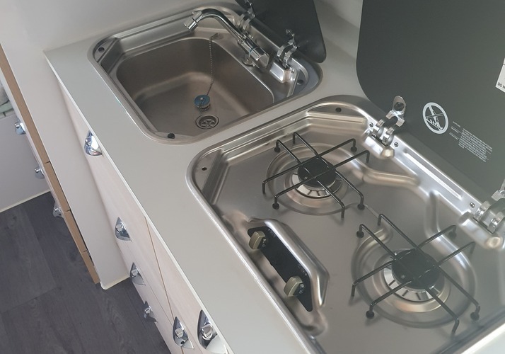 Image of a Caravan - Image 16