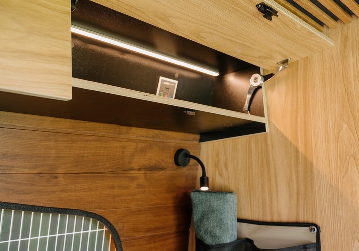 Image of a Motorhome - Image 16
