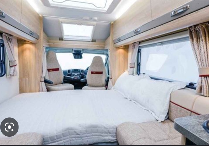 Image of a Motorhome - Image 8
