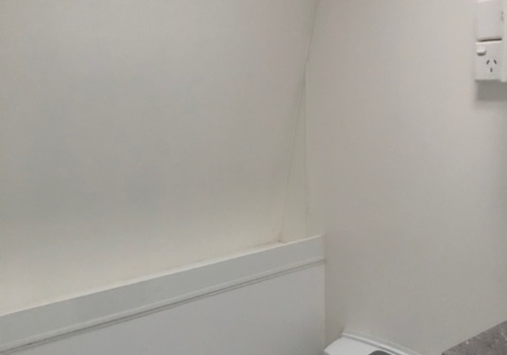 Image of a Caravan - Image 6