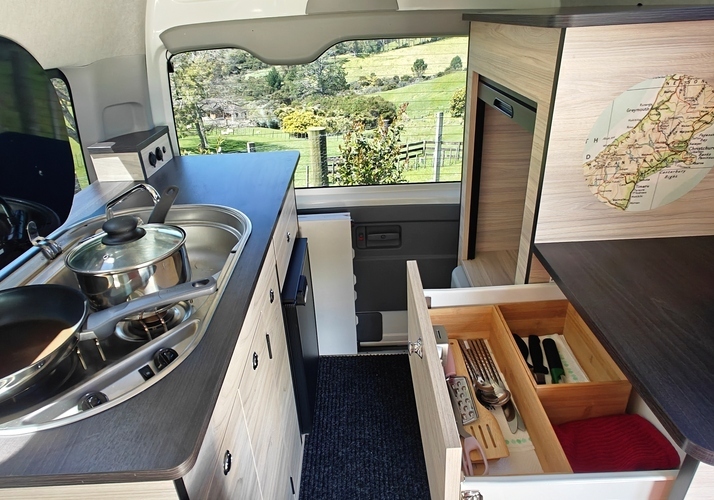 Image of a Campervan - Image 5