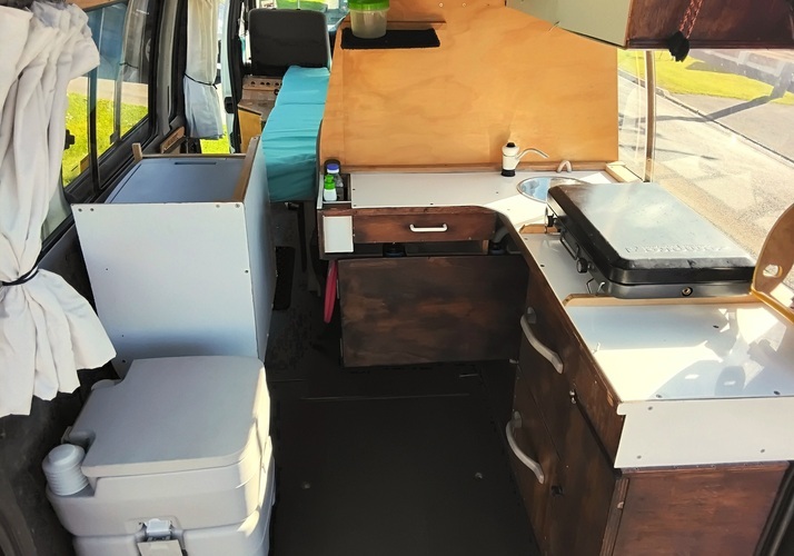 Image of a Campervan - Image 13