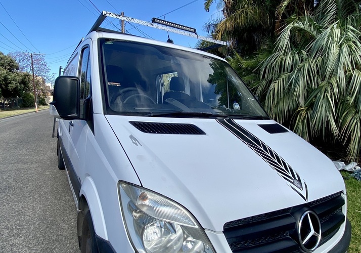 Image of a Campervan - Image 13