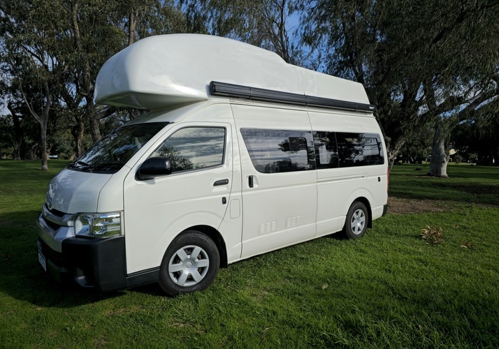 Image of a Campervan - Image 1