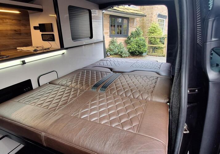 Image of a Campervan - Image 5
