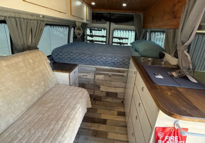 Image of a Campervan - Image 2