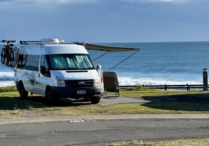 Image of a Campervan - Image 5