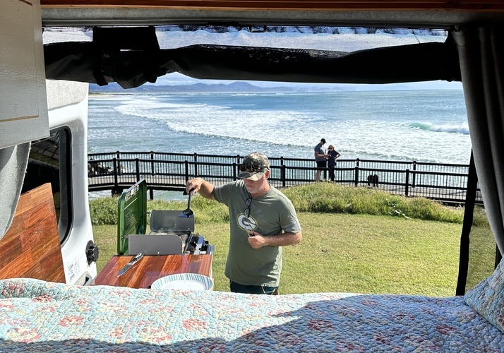 Image of a Campervan - Image 12