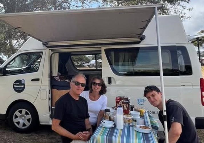 Image of a Campervan - Image 4