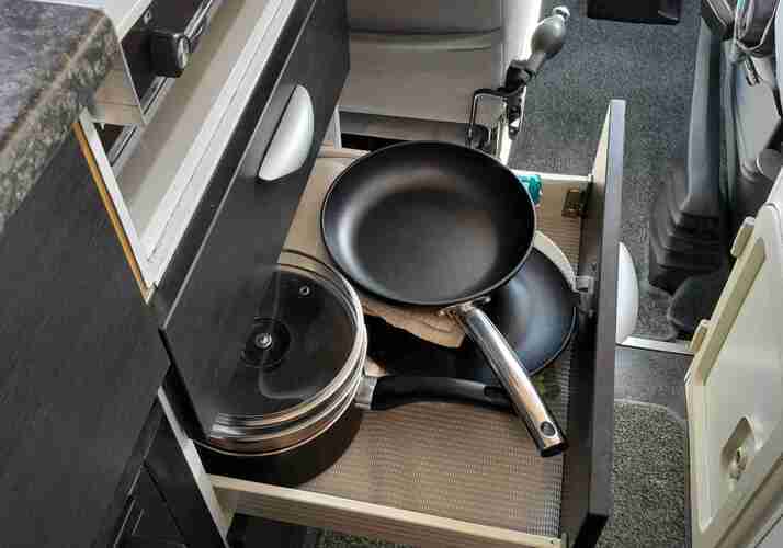 Image of a Campervan - Image 4