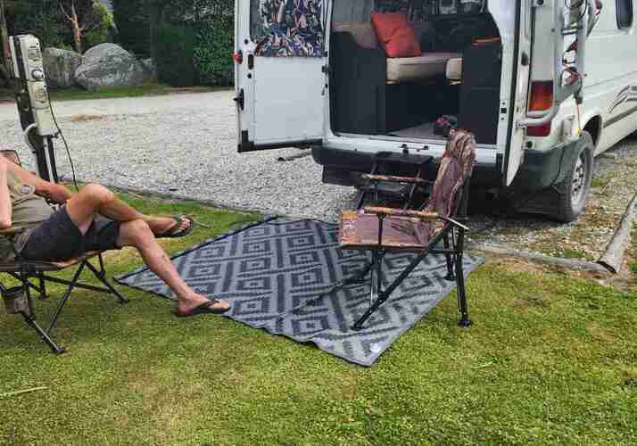 Image of a Campervan - Image 10