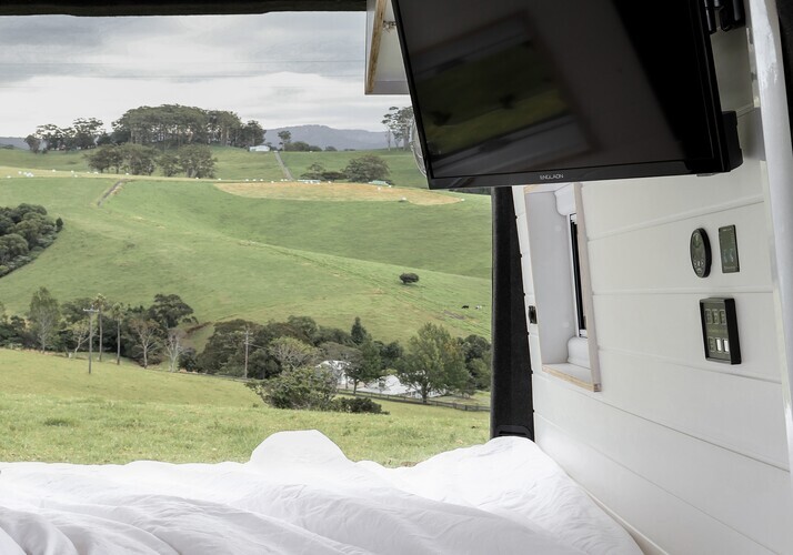 Image of a Campervan - Image 9