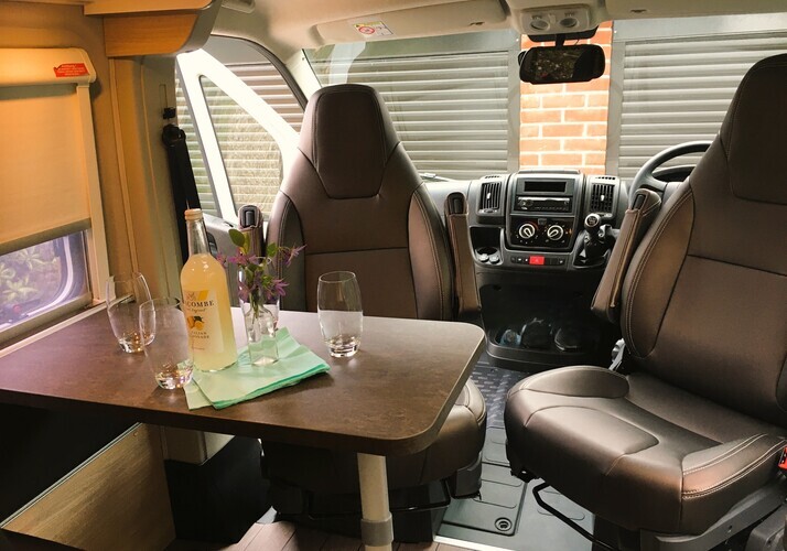 Image of a Campervan - Image 17