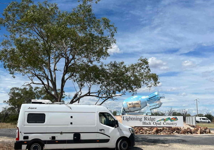 Image of a Motorhome - Image 20