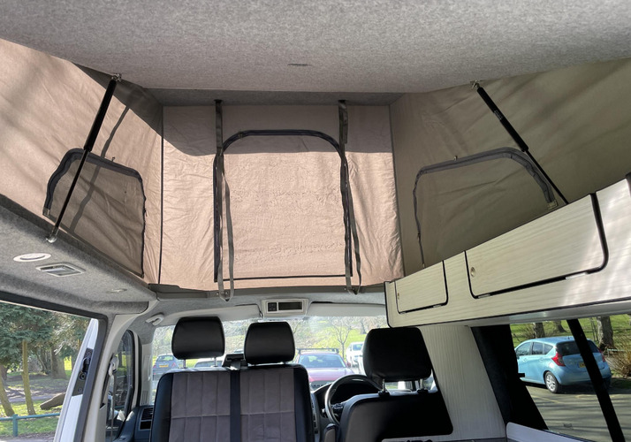 Image of a Campervan - Image 5