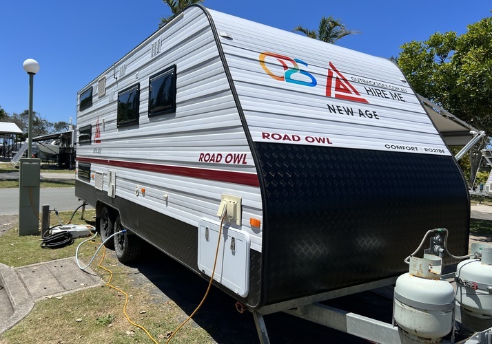 Image of a Caravan - Image 2
