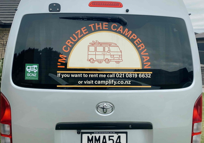 Image of a Campervan - Image 10