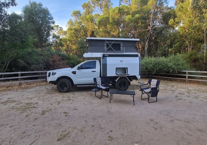 Image of a Campervan - Image 19