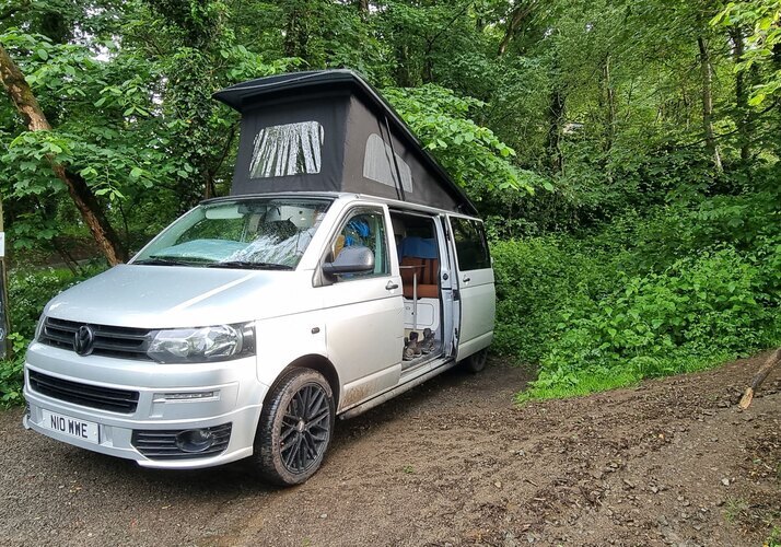 Image of a Campervan - Image 7